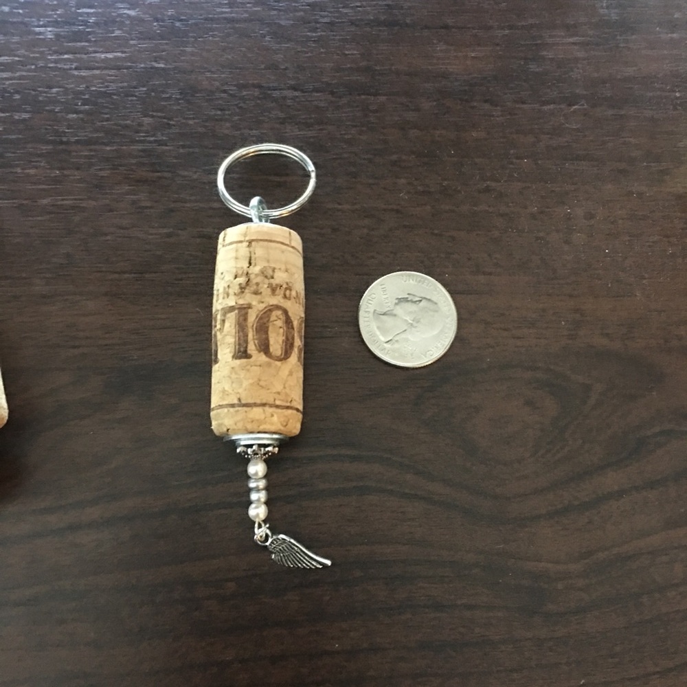 ‼️2/$8‼️ ‼️4/$15‼️ Susie J’s cork keychains - Picture 5 of 5